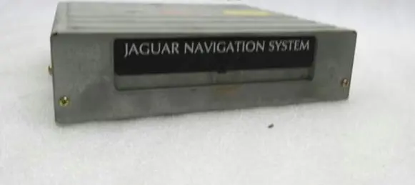 Jaguar S-Type Navigation unit CD/DVD player XR8310E887AF