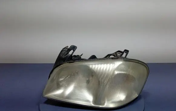 Mazda Tribute Headlight/headlamp YL8X13006C