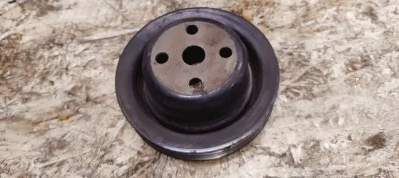 Mercedes-Benz SL R107 Power steering pump pulley 