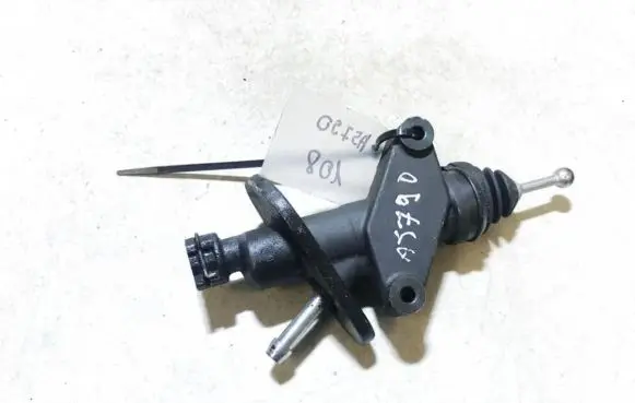 Ford Mondeo Mk III Clutch master cylinder 6284600721