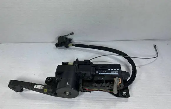 Volkswagen Sharan Rear door soft close latching motor 7N0843385AF