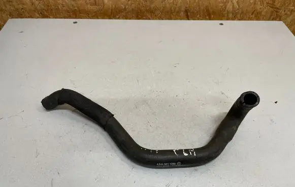 Mercedes-Benz C W205 Engine coolant pipe/hose A2465011258