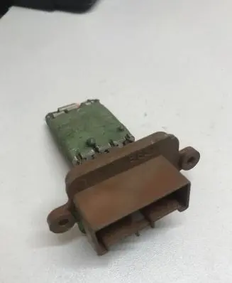 Fiat Doblo Heater blower motor/fan resistor B837