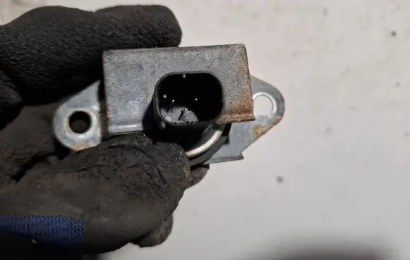 BMW 7 E65 E66 Acceleration sensor 6770204
