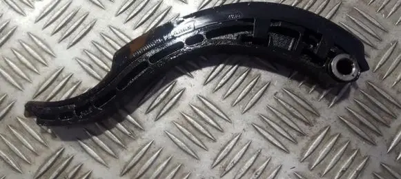 Ford Focus Slide rail for timing chain XS4Q6L266AF
