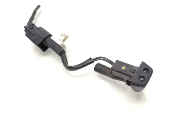 Volvo S60 Windshield washer spray nozzle 