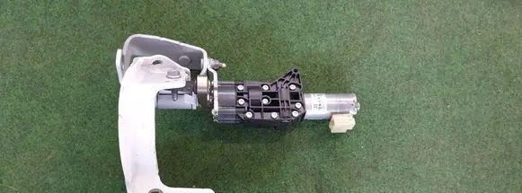 Audi A4 S4 B9 8W Tailgate/trunk/boot lift motor 8W9827852D