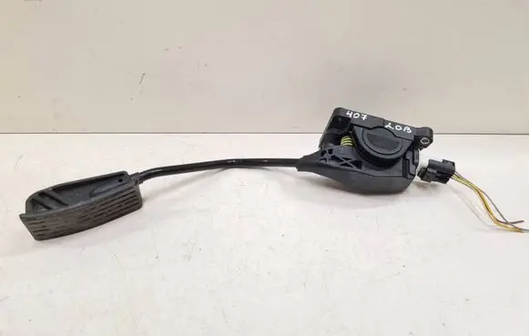 Peugeot 407 Accelerator throttle pedal F00C3P2311