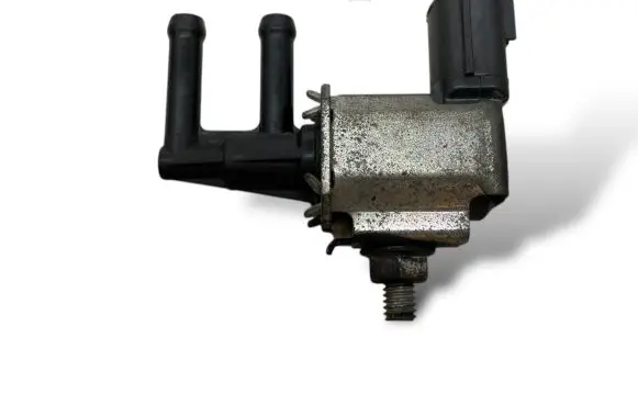 Nissan Note (E11) Turbo solenoid valve K5T48474 8730