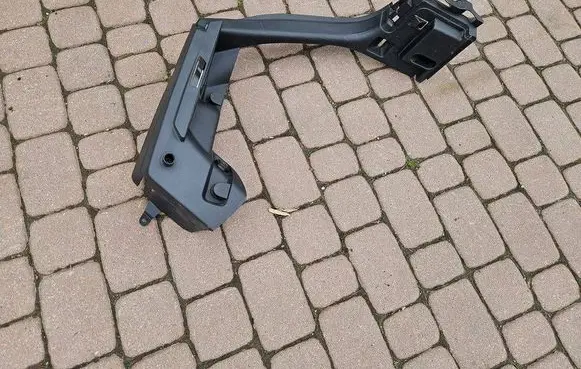 Volkswagen Golf VII Other trunk/boot trim element 5G6867762H