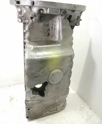Mercedes-Benz Sprinter W901 W902 W903 W904 Oil sump R6110140902