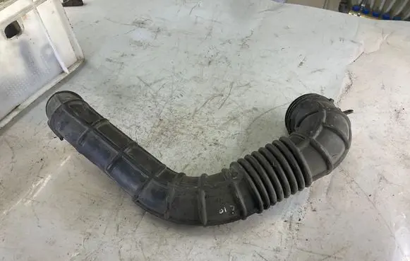 Hyundai i10 Air intake hose/pipe 281380x200
