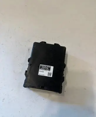 Toyota Auris E180 Gearbox control unit/module 8953512011 0791006000