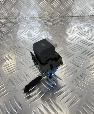 Citroen C4 III e-C4 Handbrake/parking brake auto hold switch 9813146377