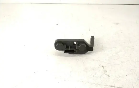 Ford Galaxy Tail light bulb cover holder 17701402