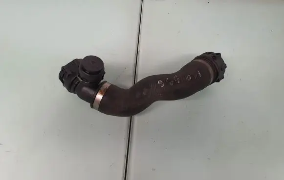 BMW 5 F10 F11 Engine coolant pipe/hose 7800101 17127800101