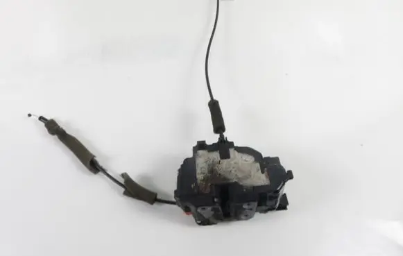 Renault Master III Front door lock 805030009R