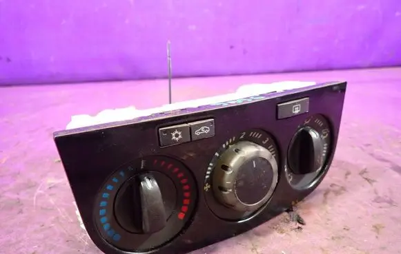 Opel Corsa D Climate control unit 466119570