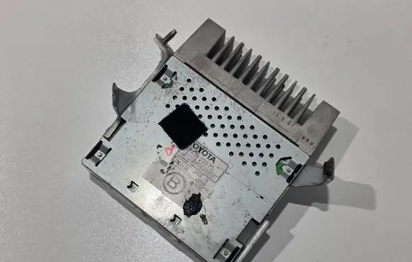 Lexus IS 200-300 Sound amplifier 8628053070