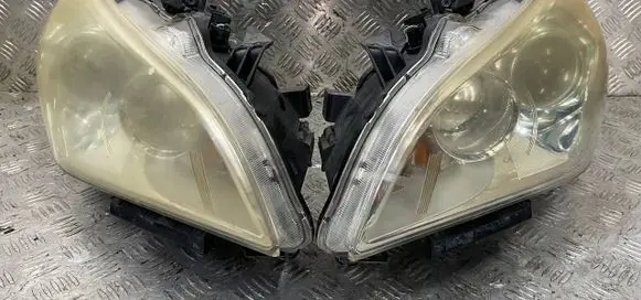 Infiniti M Y51 Headlights/headlamps set LENA00L9XEA1077 LENA00L7017A1669 M37
