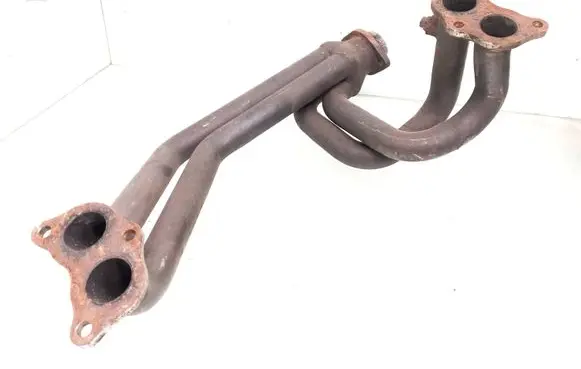 Subaru Impreza I Exhaust manifold 