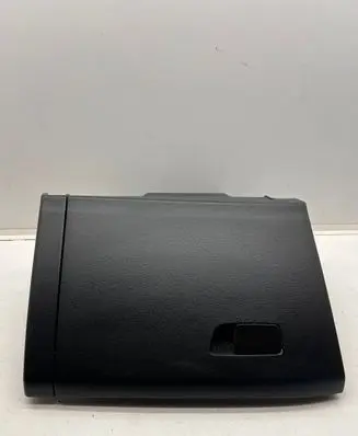 Renault Arkana Glove box 685007128R XQ8BA019A H9Z1L00989