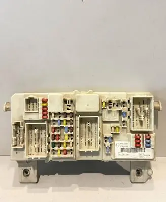 Ford Focus Fuse module 7M5T14A073CE 00001193