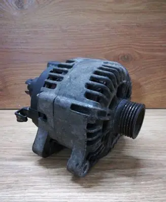 Renault Laguna II Generator/alternator 9645865180 2542679A