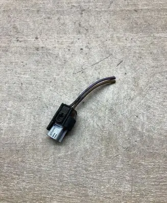 BMW 3 E46 Plug wire 965324