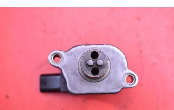 Skoda Octavia 985 Sensor 04E906048A
