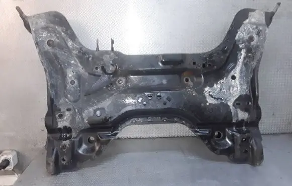 Peugeot 308 Front subframe 