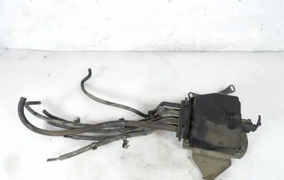 Volkswagen Polo Vacuum valve 6Q131075