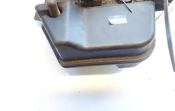 Vacuum air tank