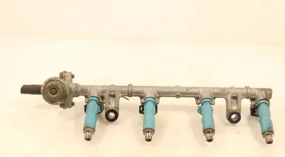 Toyota Yaris Fuel main line pipe 2325023020