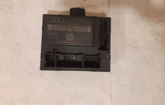 Audi Q7 4L Door control unit/module 4L0959792B 4L0910793B
