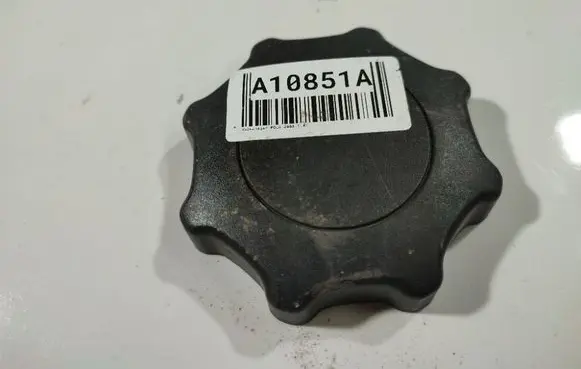 Volkswagen Polo IV 9N3 Rear seat side bottom trim 