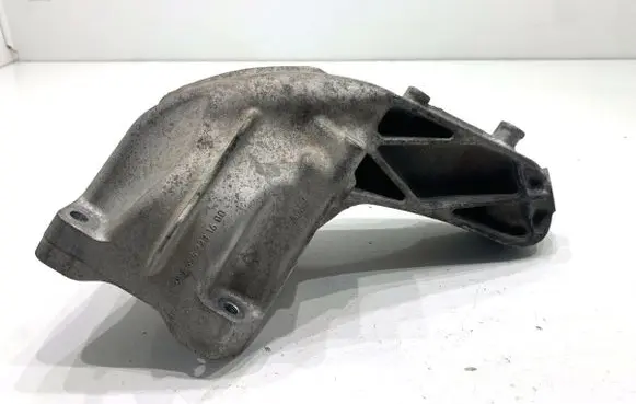 Mercedes-Benz GLE W167 Engine mounting bracket A6542231600