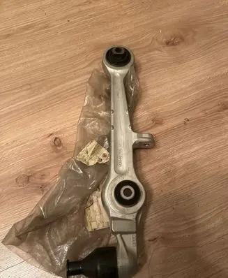 Audi A4 S4 B6 8E 8H Front control arm 8D0407151E