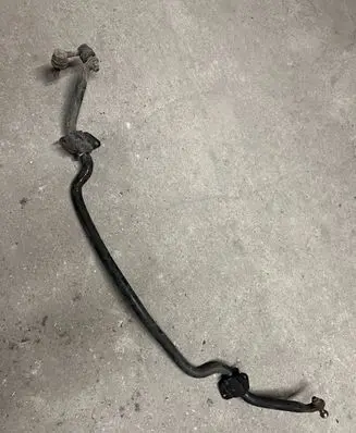 Nissan X-Trail T30 Front anti-roll bar/sway bar