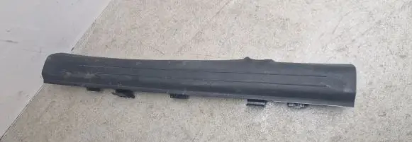 KIA EV6 Front sill trim cover 85870CV000