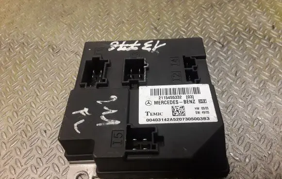 Mercedes-Benz E W211 Central body control module 2115455332 A2115455332