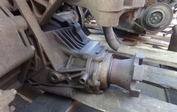 Land Rover Freelander 2 - LR2 Gearbox transfer box case 24263576 20MB7