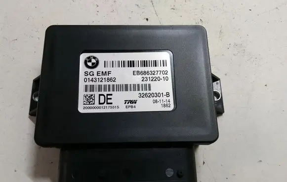 BMW 5 F10 F11 Hand brake control module 23122010 32620301B