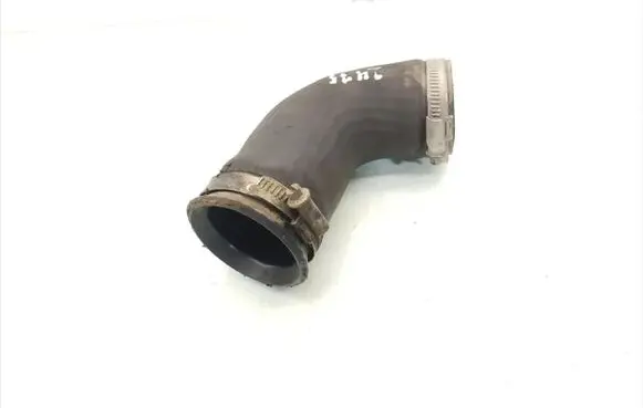 Audi A4 S4 B7 8E 8H Intercooler hose/pipe 8E0145837G