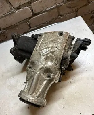 Volvo XC90 Gearbox transfer box case P30757060 T100887