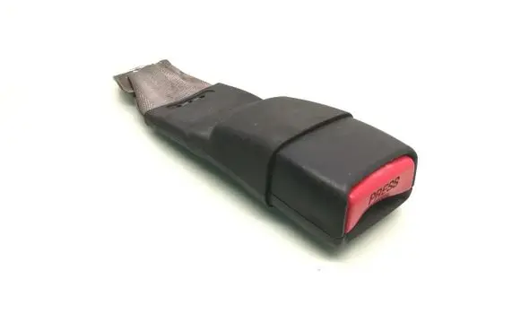 Mitsubishi Grandis Rear seatbelt buckle 051109DEP