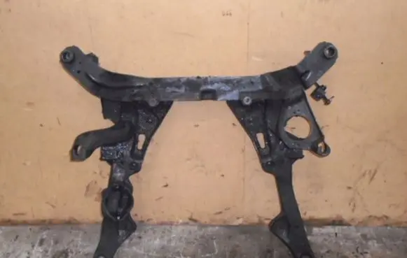 BMW 5 E60 E61 Front subframe 6780302