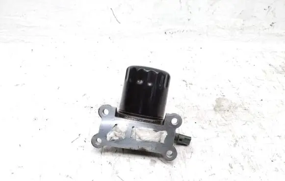 Ford Fusion II Oil filter mounting bracket BS4E6881BB