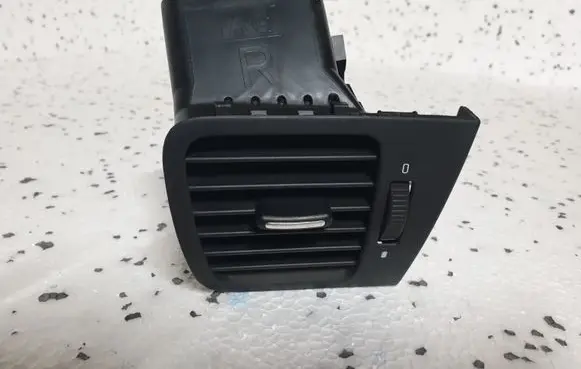Subaru Legacy Dashboard side air vent grill/cover trim 66119AG02A 66110AG00B 66110AG001