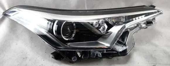 Toyota C-HR I Headlight/headlamp 81110F4031
